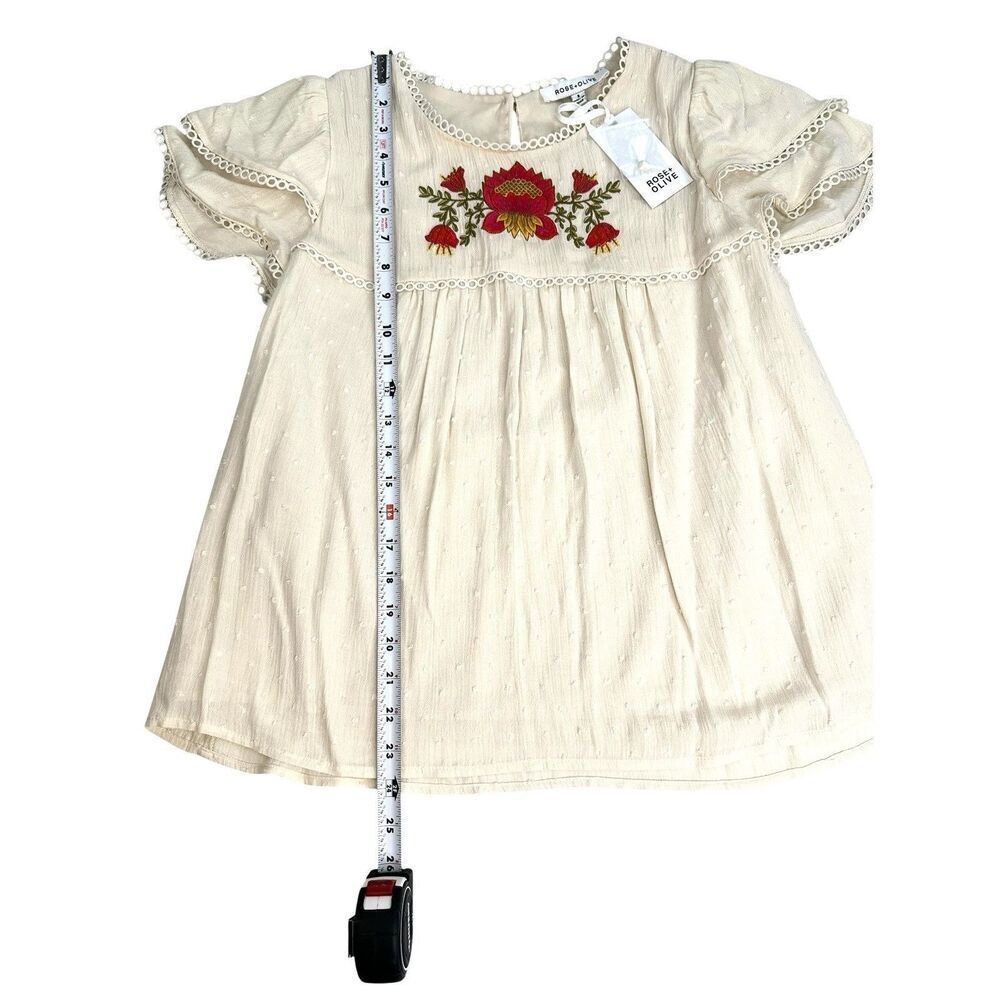 NWT Rose + Olive Cream Embroidered Floral Tunic Top Shirt Women’s Size Small - Picture 5 of 10